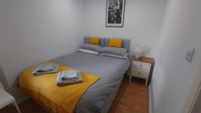 Molesey near Hampton Court, Viking Short Stays